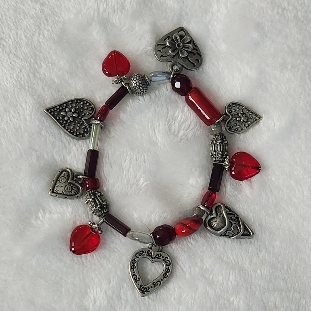 ❤️Heart Charm Bracelet with Red & Silver Accents – Romantic Statement Jewelry